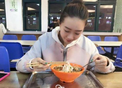 娱乐吃瓜酱食堂大叔,大叔带你领略娱乐圈的酸甜苦辣 第1张 娱乐吃瓜酱食堂大叔,大叔带你领略娱乐圈的酸甜苦辣 第1张