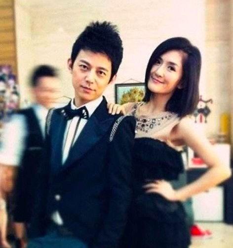 何炅爆料谢娜婚礼视频,甜蜜瞬间引网友热议